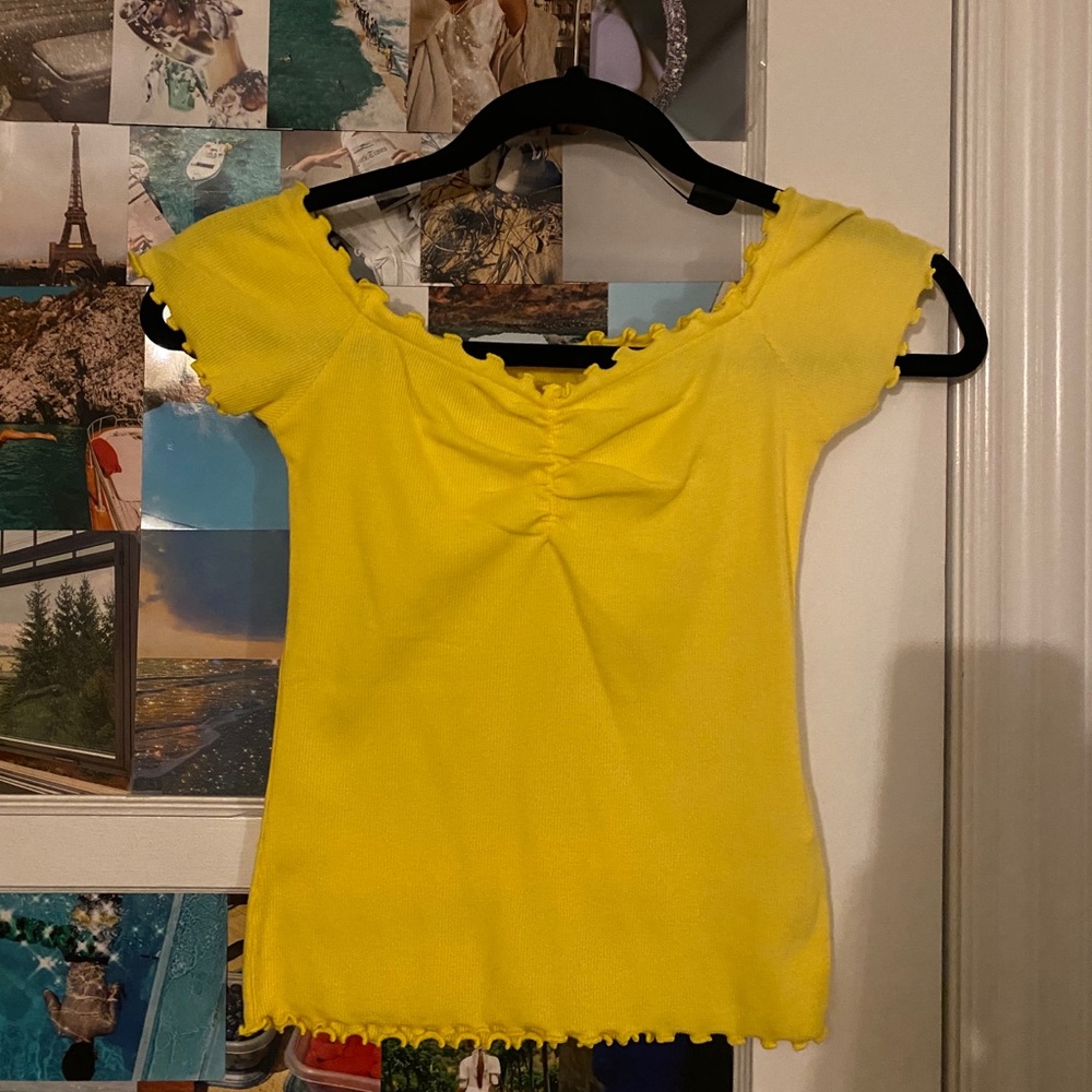 women’s shirt